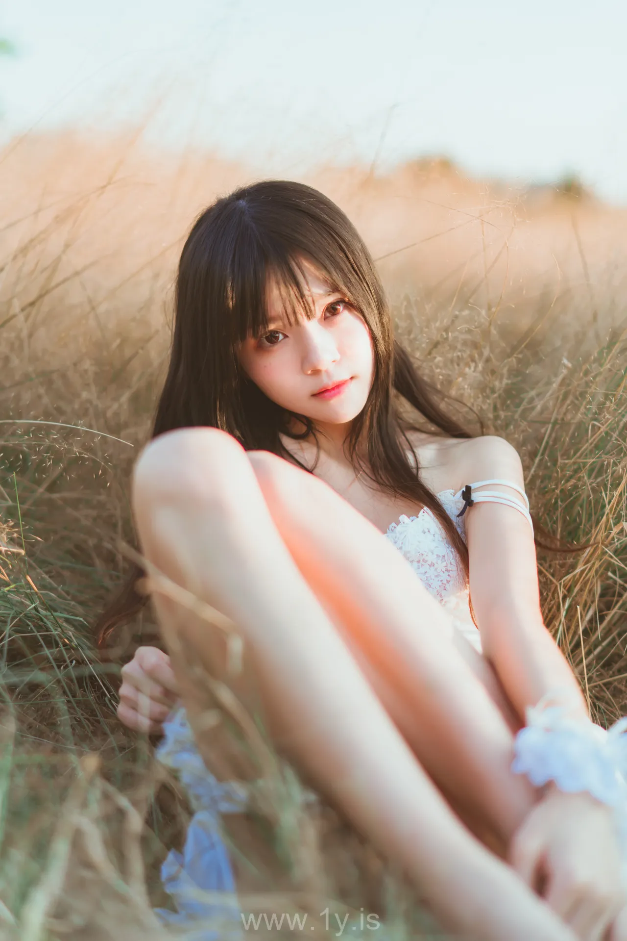 桜桃喵 NO.15 冬眠 白裙下